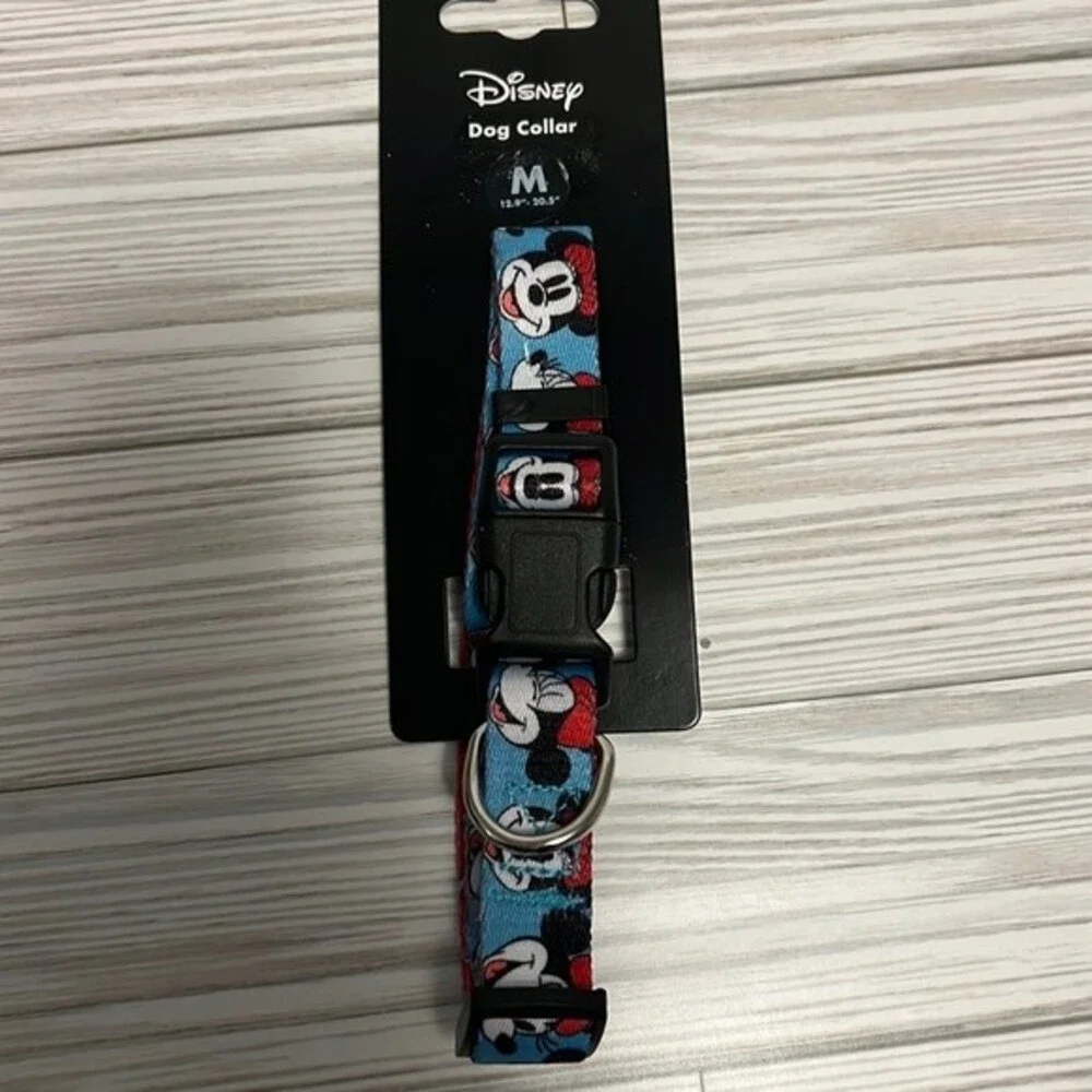 NWT Minnie Mouse Disney Dog Collar